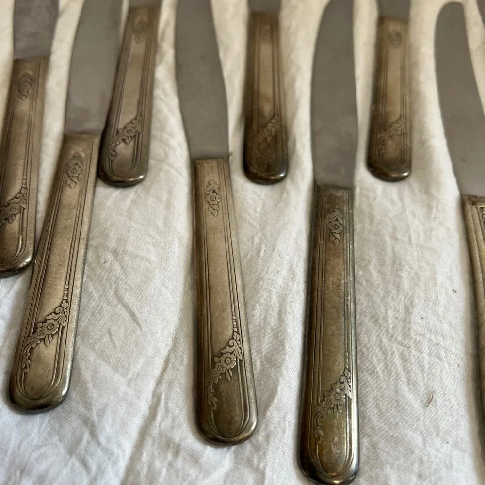 Oneida Community Tudor Plate Elaine 42pc Silverplate Flatware Set Vintage 1937